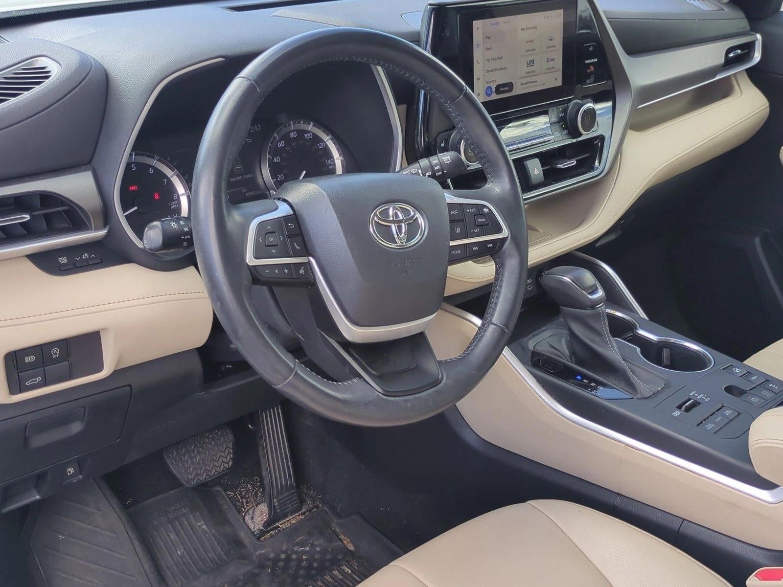 2023 Toyota Highlander XLE AWD (Natl)