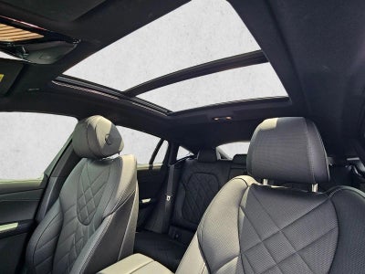 2025 BMW X6 xDrive40i Sports Activity Coupe