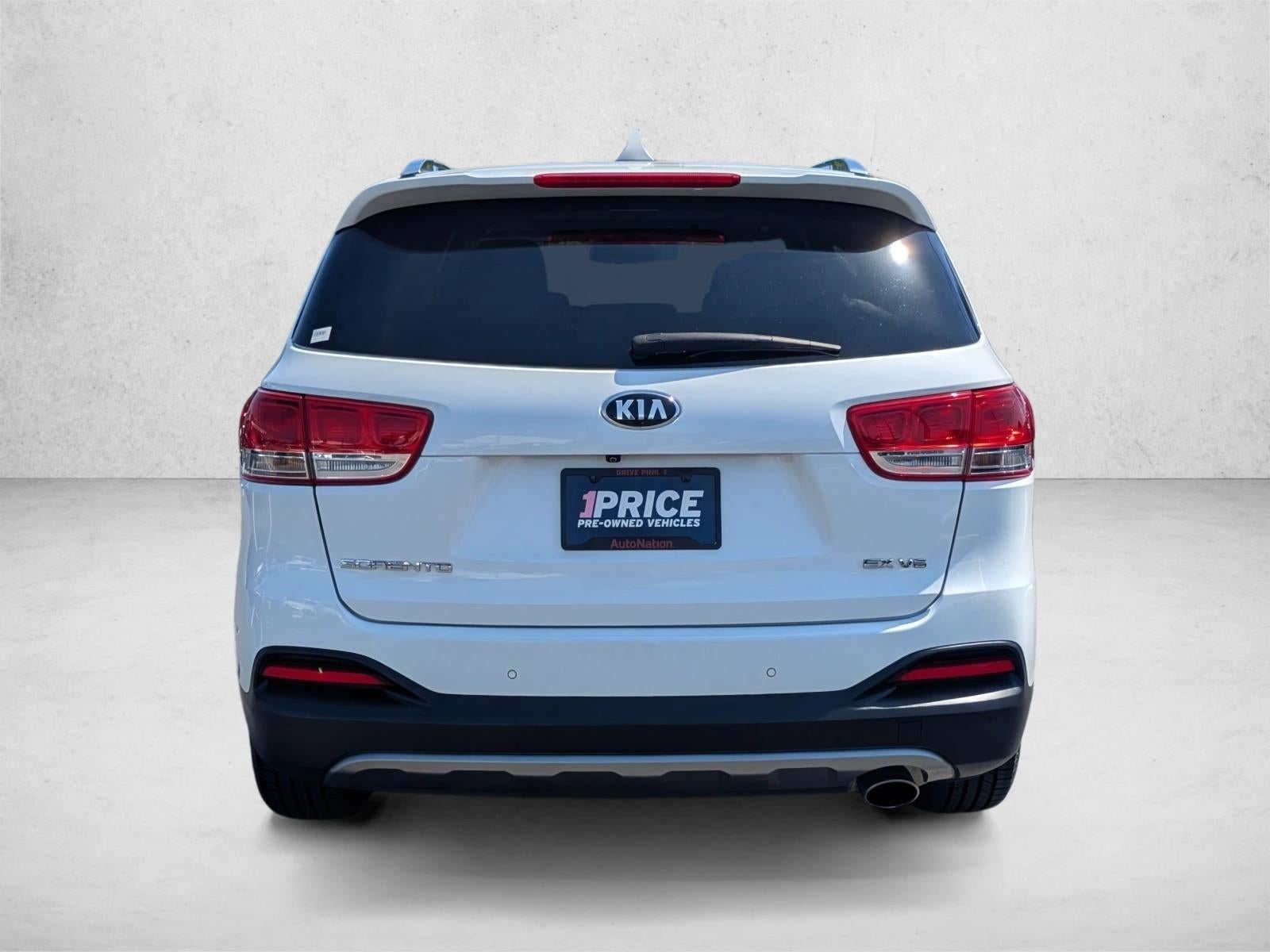 2017 Kia Sorento EX V6 FWD