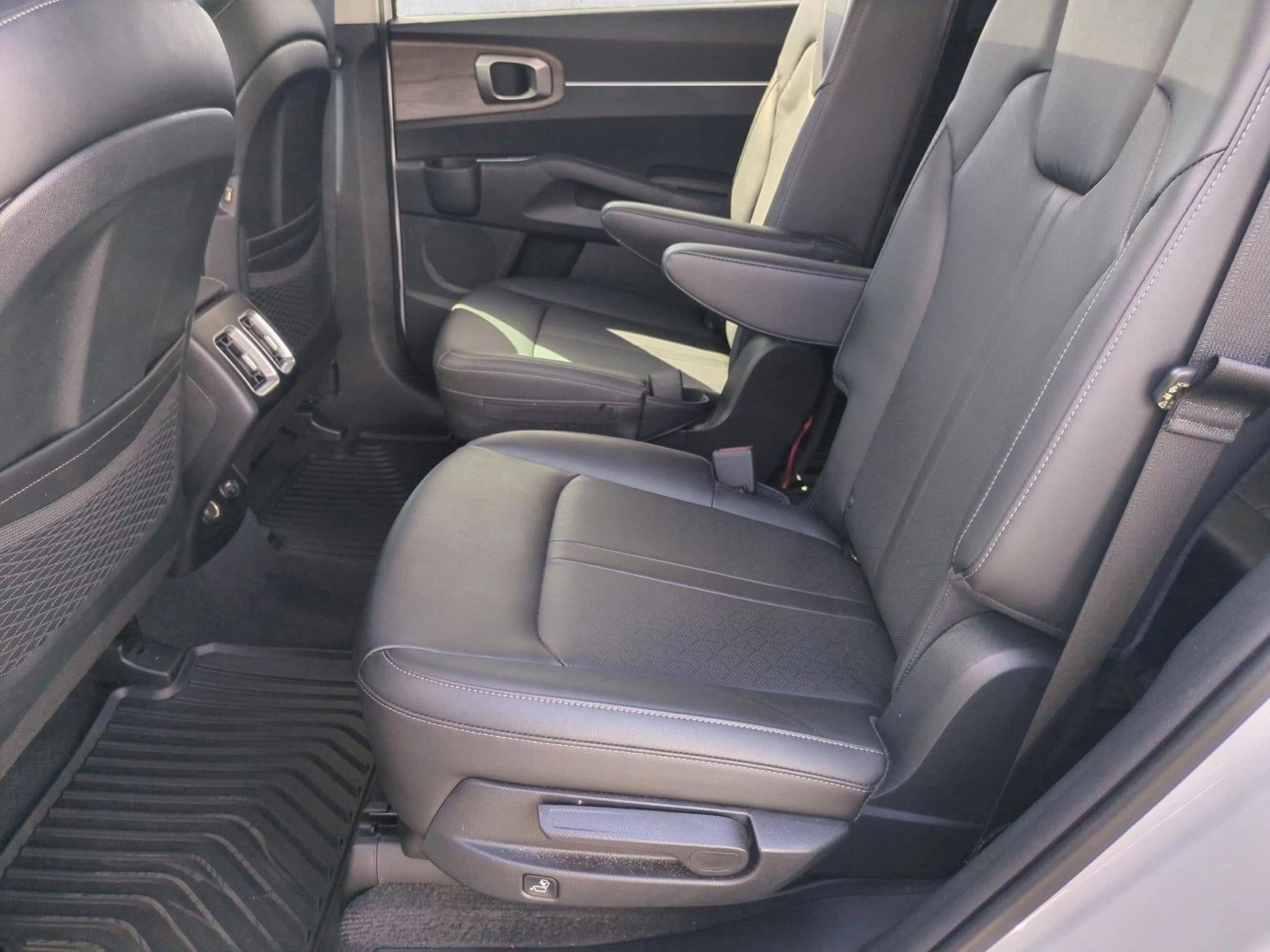 2022 Kia Sorento EX FWD