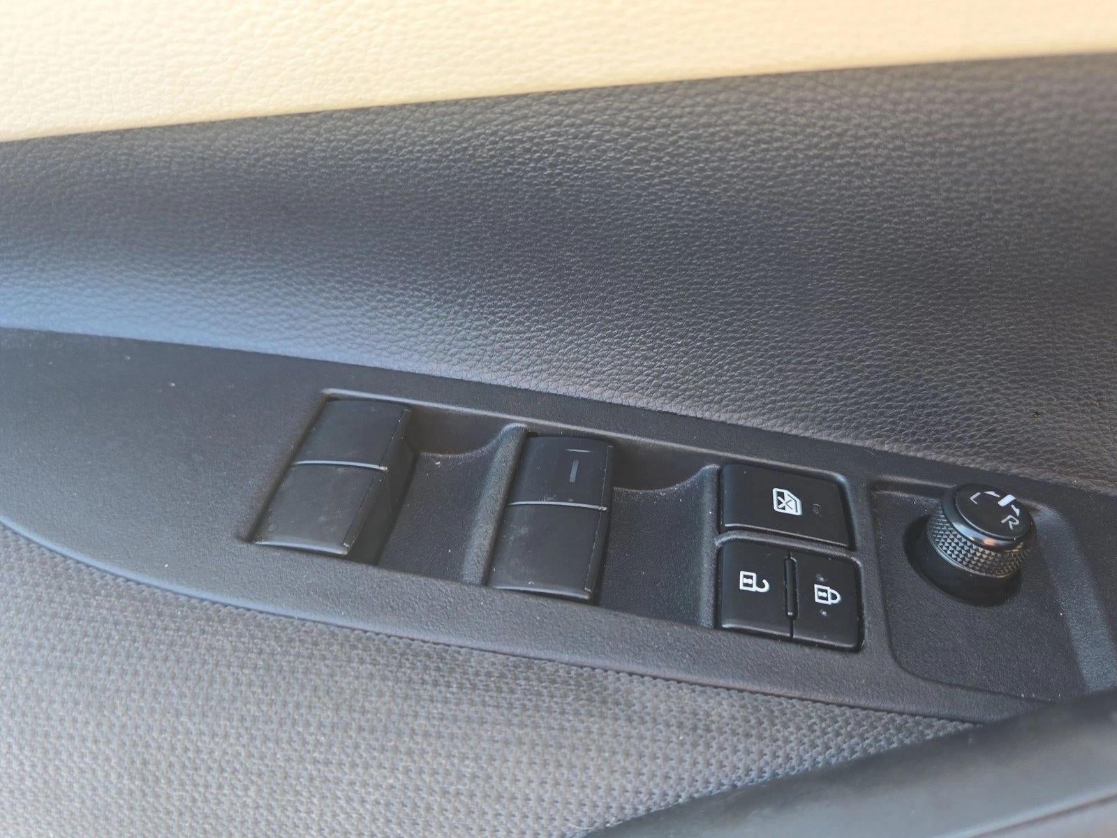 2025 Toyota Corolla LE CVT (Natl)