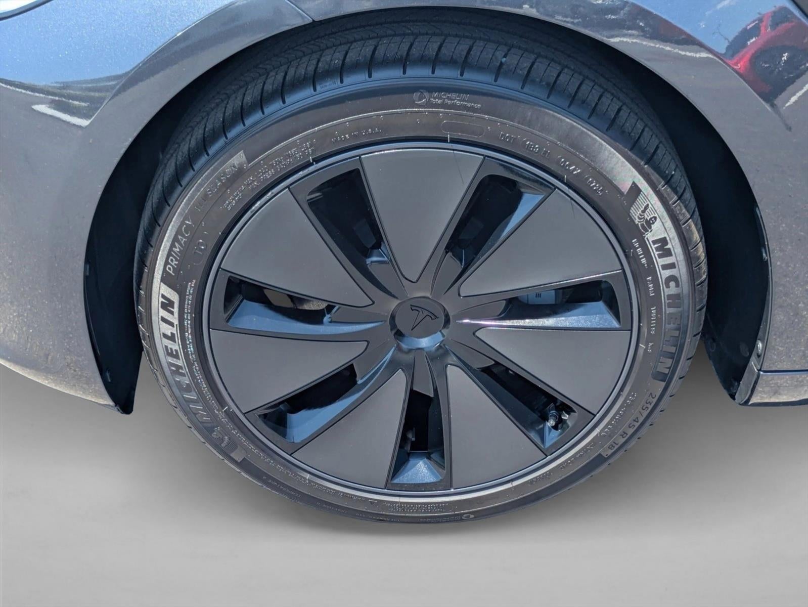 2025 Tesla Model 3 Long Range RWD