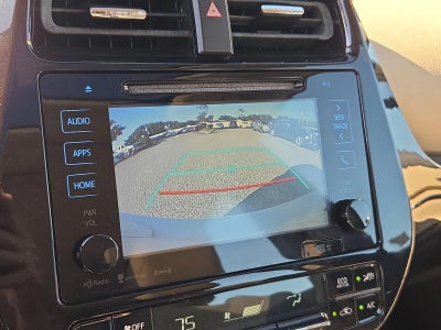 2016 Toyota Prius 5dr HB Three (Natl)