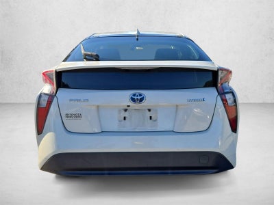2016 Toyota Prius 5dr HB Three (Natl)
