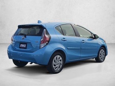 2015 Toyota Prius c 5dr HB Two (Natl)