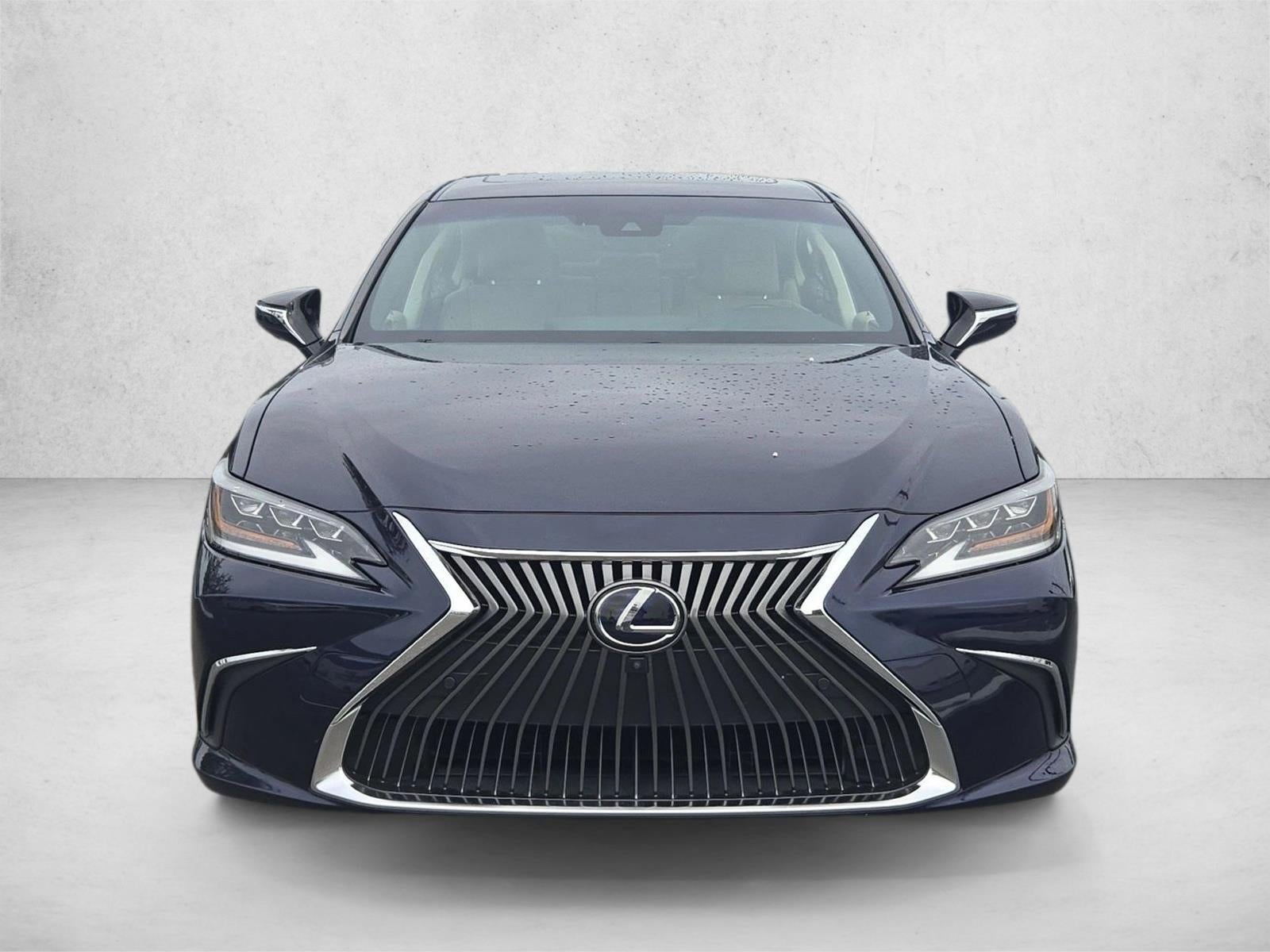 2019 Lexus ES 300h Luxury FWD