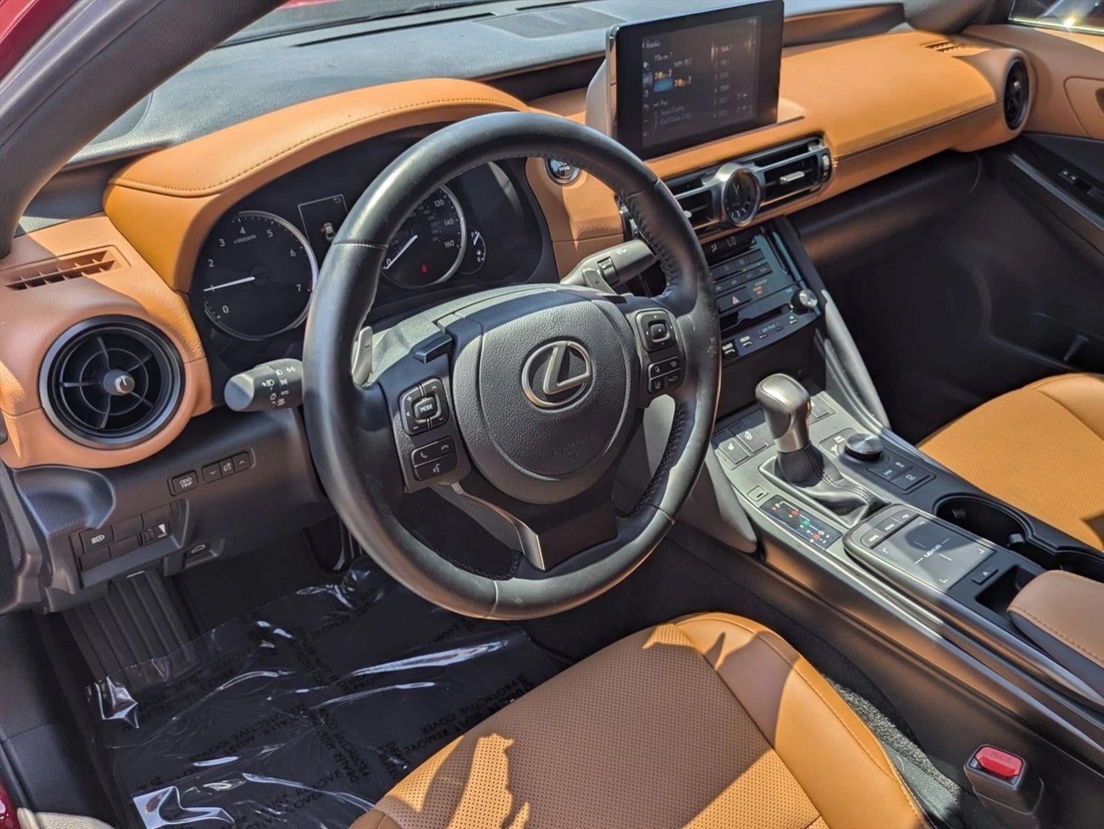 2025 Lexus IS 350 F SPORT Design RWD