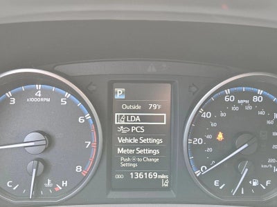 2017 Toyota RAV4 LE FWD (GS)