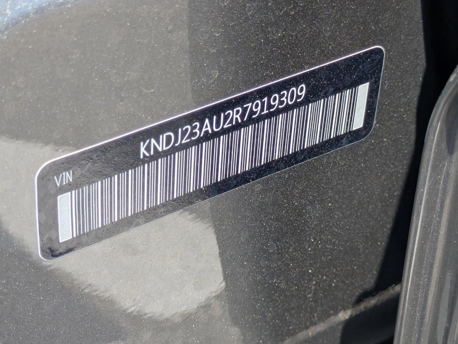 2024 Kia Soul LX IVT