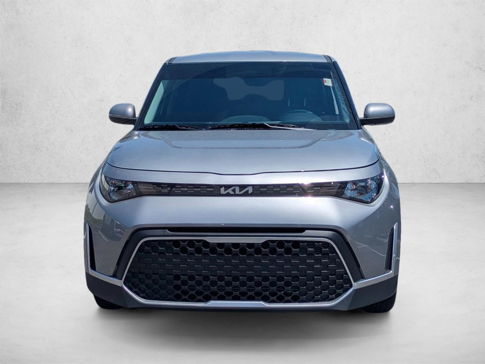 2024 Kia Soul LX IVT