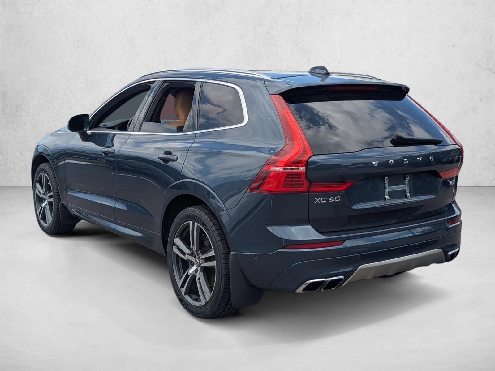 2019 Volvo XC60 T5 FWD Momentum