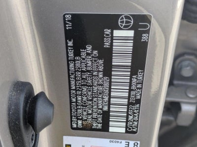 2019 Toyota C-HR XLE FWD (Natl)