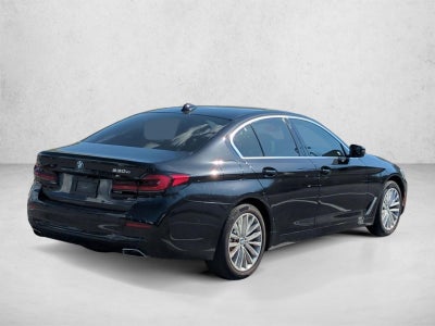 2021 BMW 530e Plug-In Hybrid