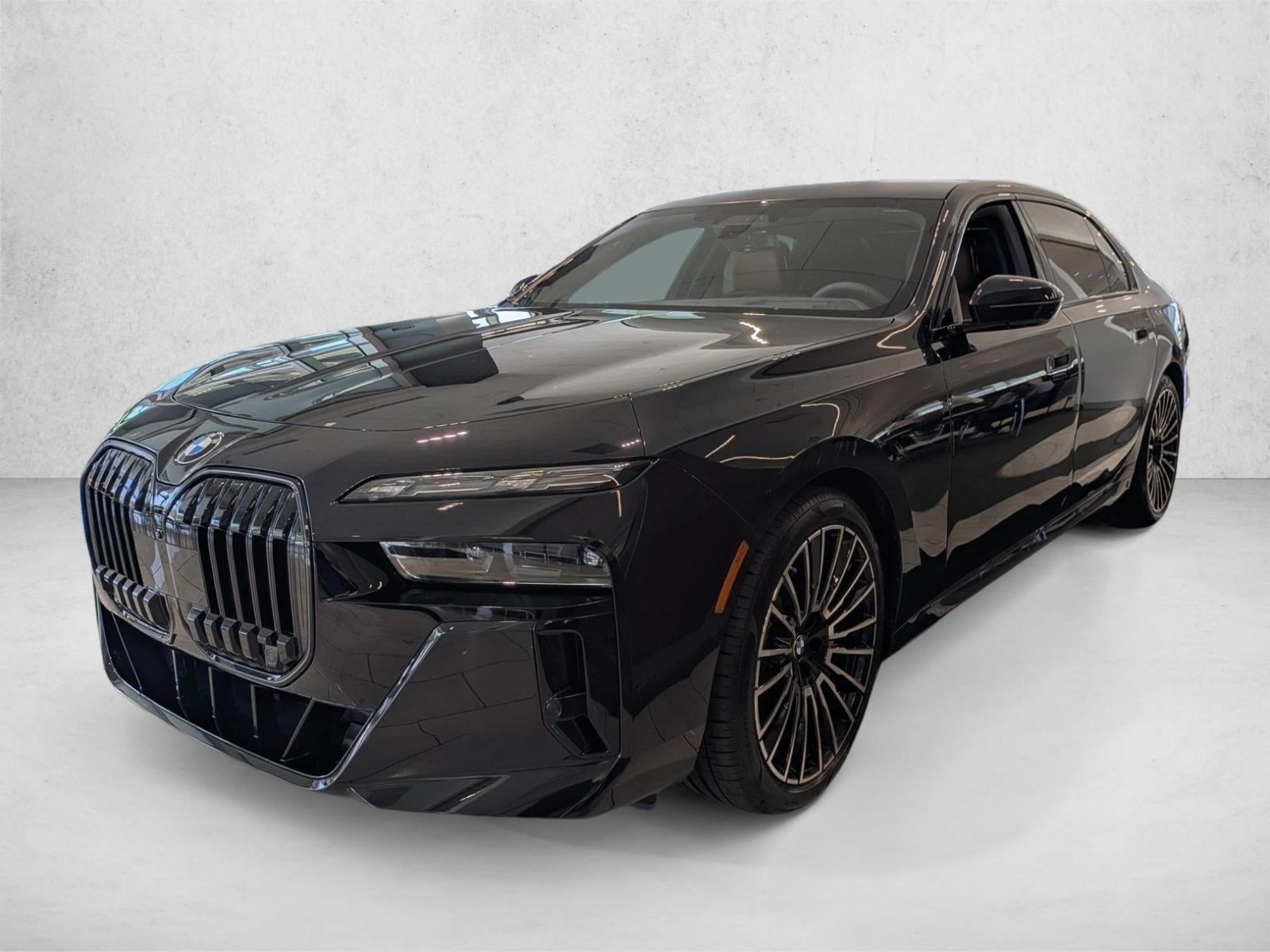 2026 BMW 740i Sedan