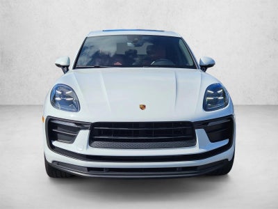 2022 Porsche Macan AWD