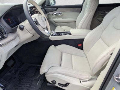 2025 Volvo XC90 Plug-In Hybrid 2025.5 T8 AWD Ultra 7-Seater
