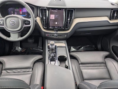 2022 Volvo XC60 B5 FWD Inscription