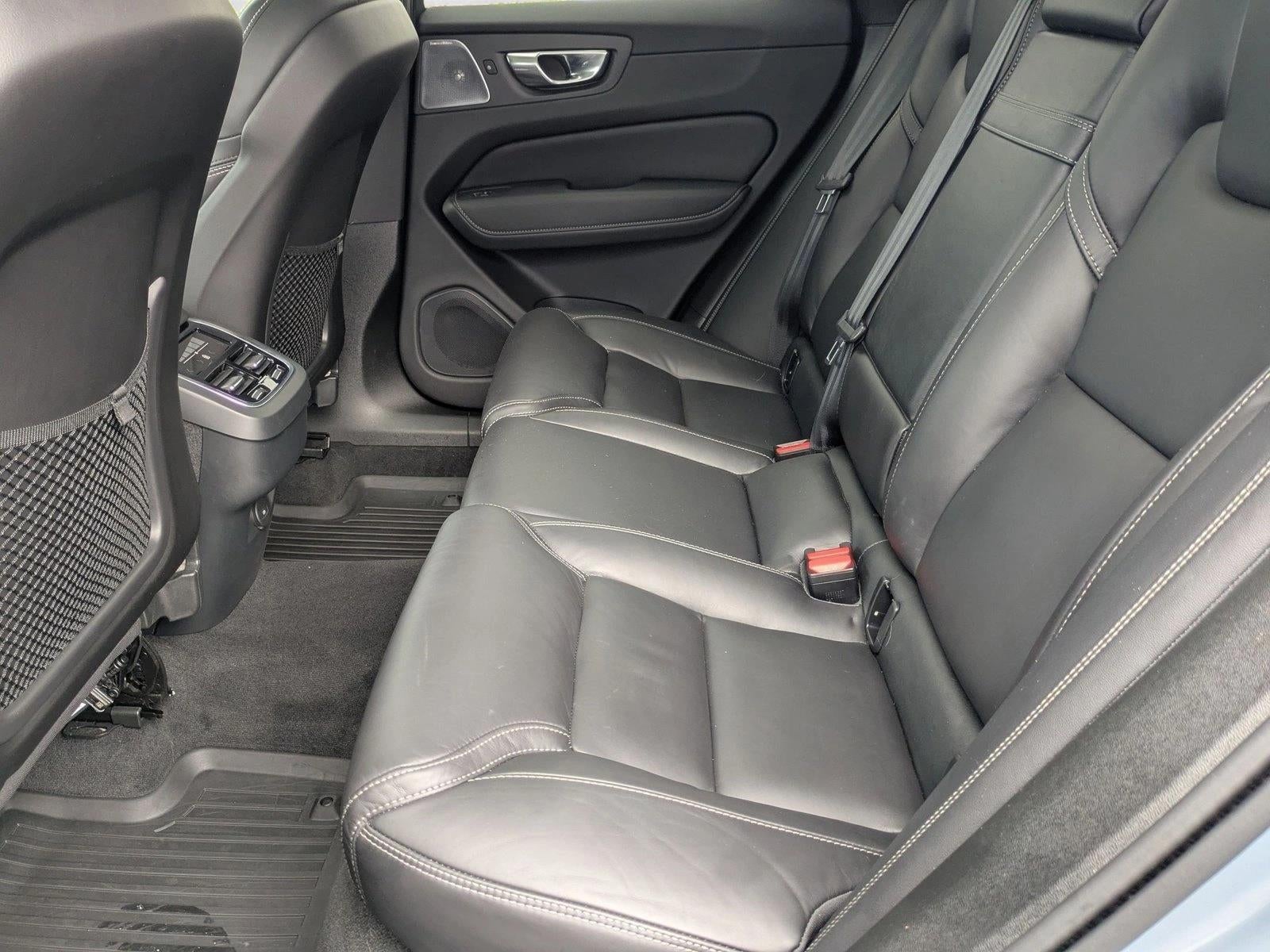 2022 Volvo XC60 B5 FWD Inscription