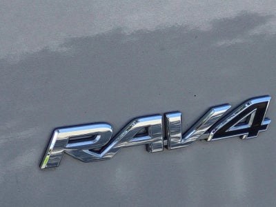 2018 Toyota RAV4 XLE FWD (GS)