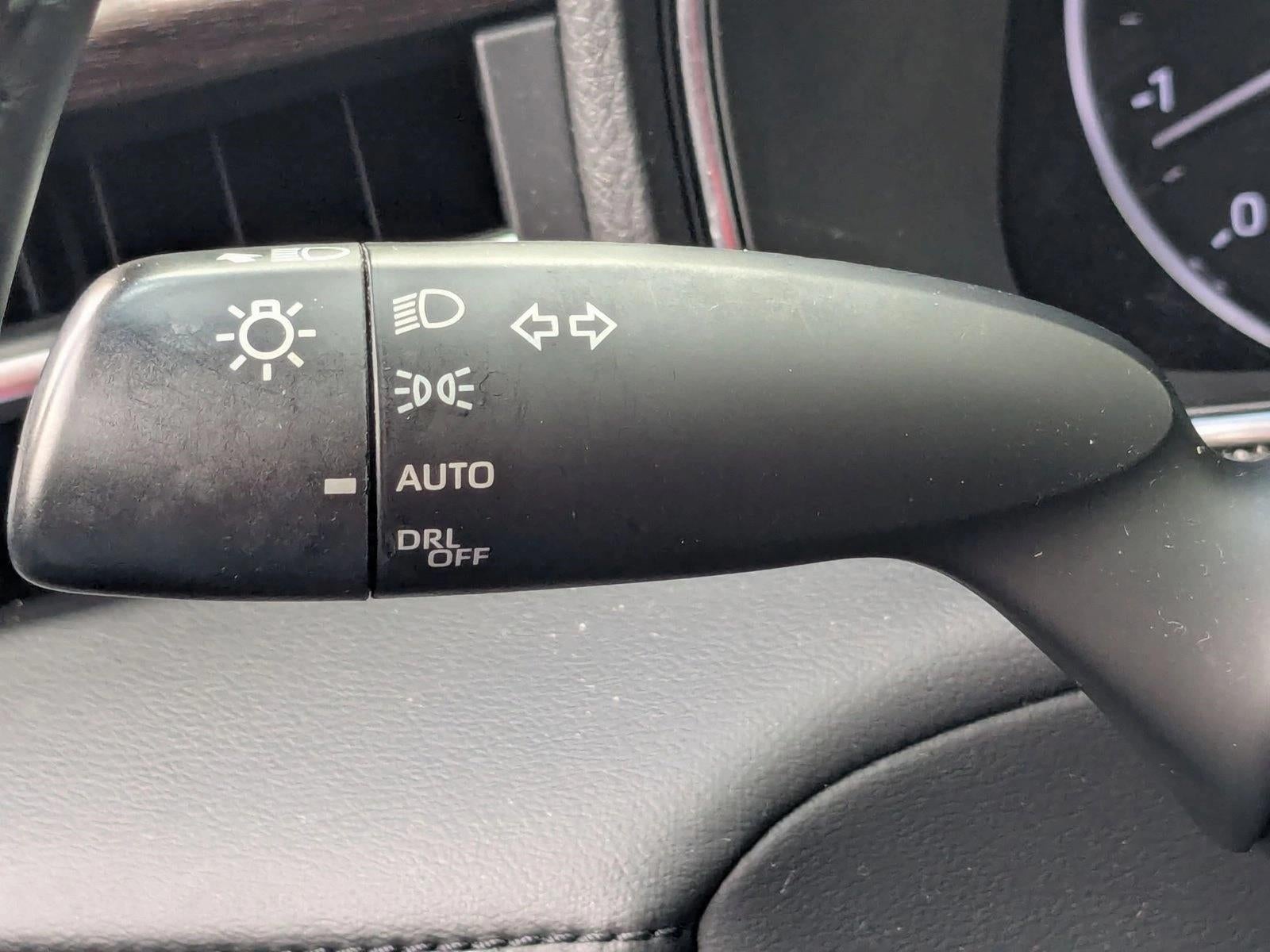 2021 Toyota Avalon Limited FWD (Natl)