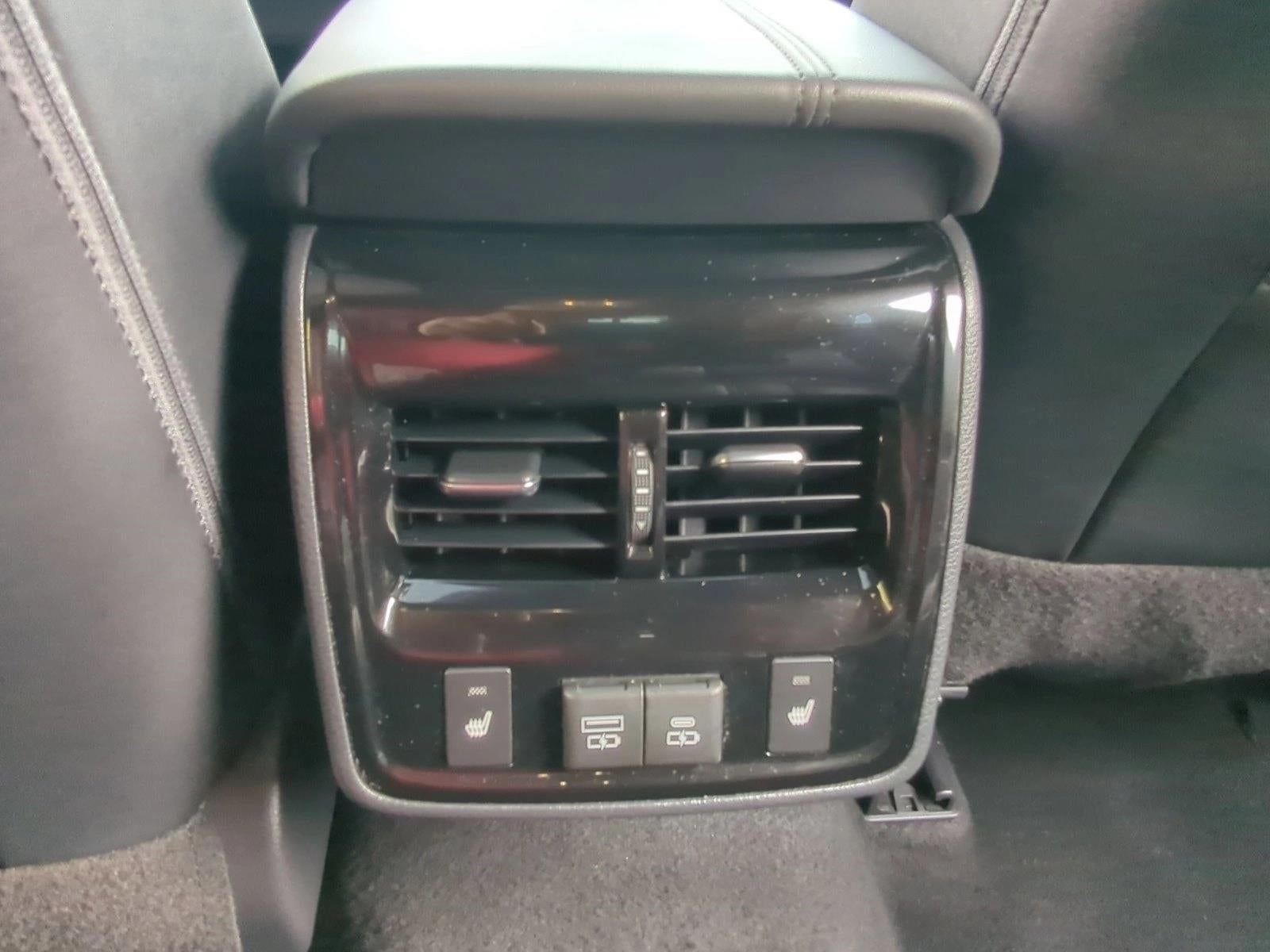 2021 Toyota Avalon Limited FWD (Natl)