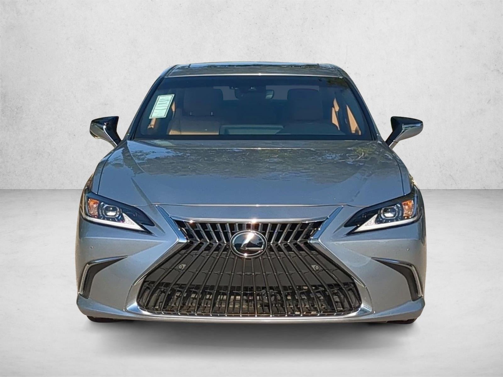 2025 Lexus ES 300h FWD