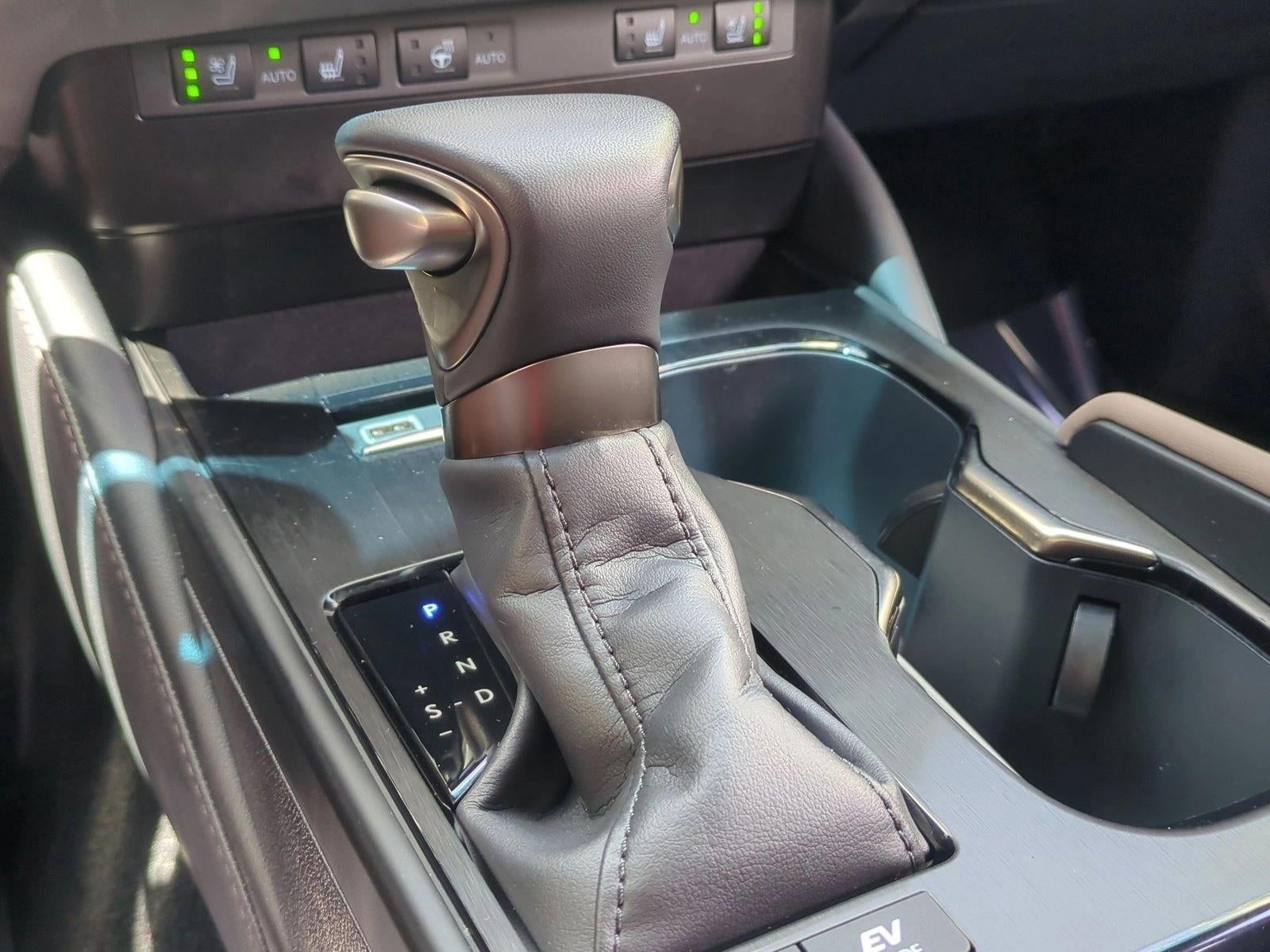 2025 Lexus ES 300h FWD