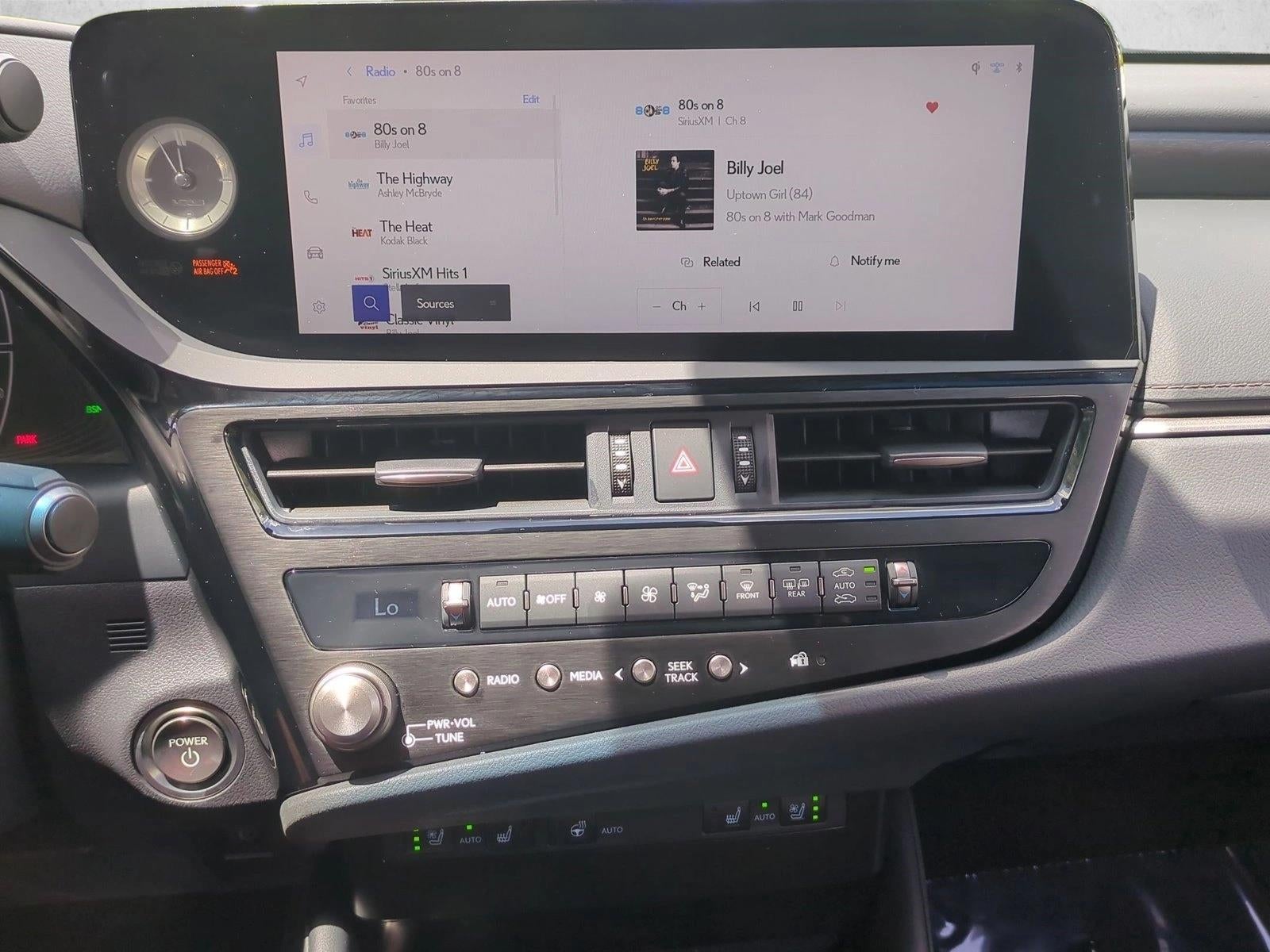 2025 Lexus ES 300h FWD