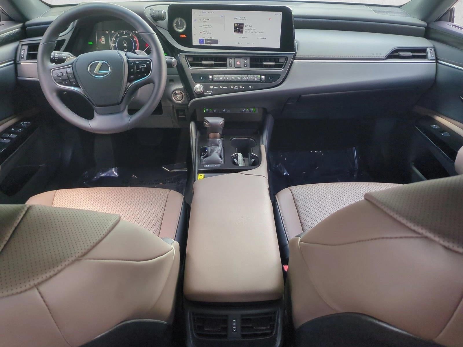 2025 Lexus ES 300h FWD
