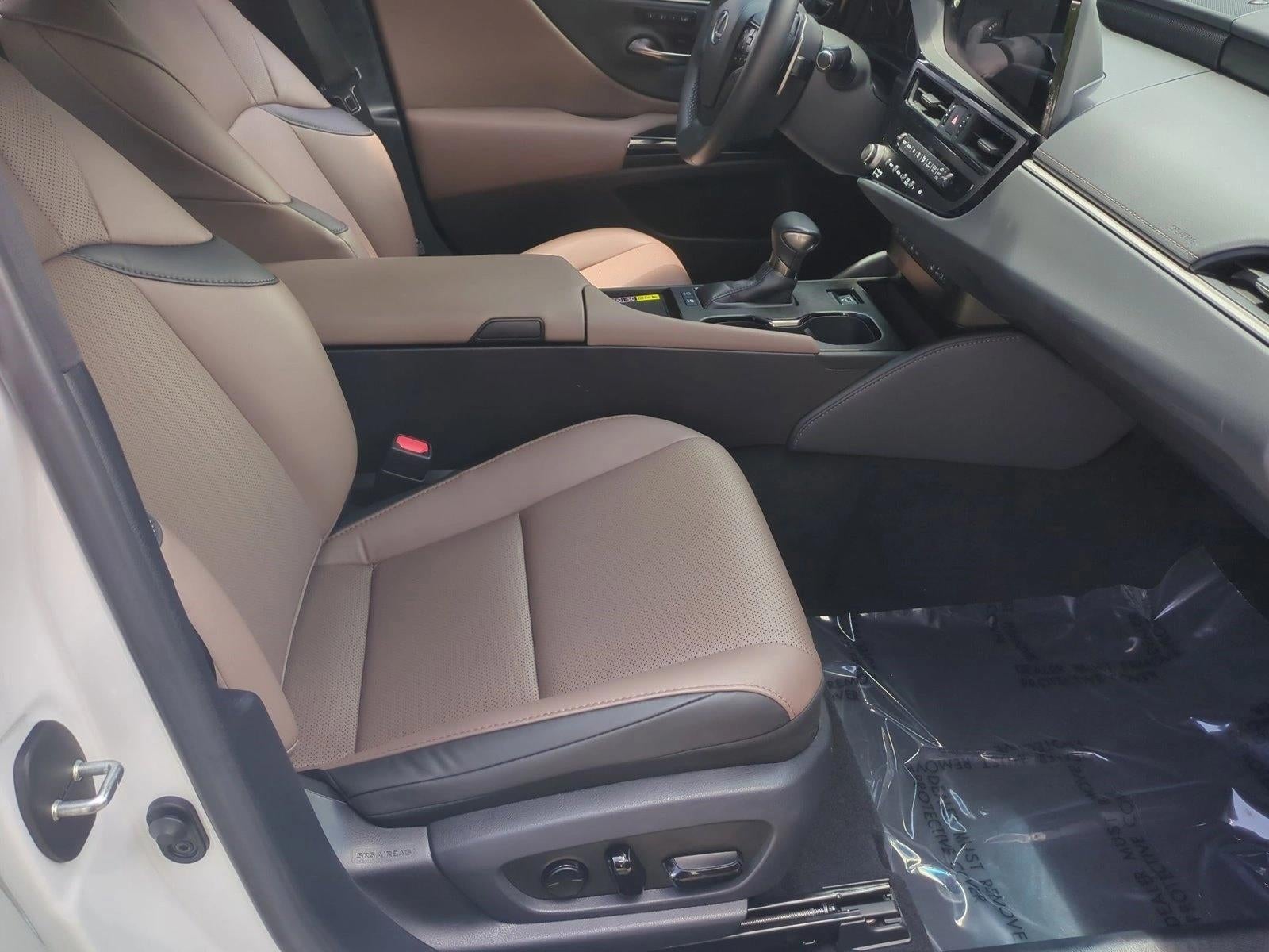2025 Lexus ES 300h FWD