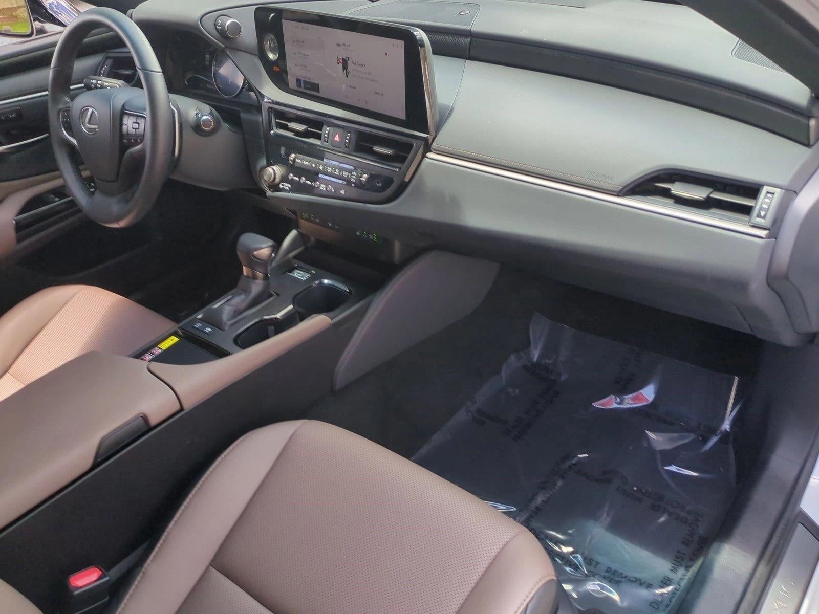 2025 Lexus ES 300h FWD