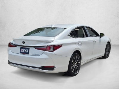 2025 Lexus ES 300h FWD