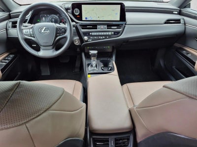 2025 Lexus ES 300h FWD