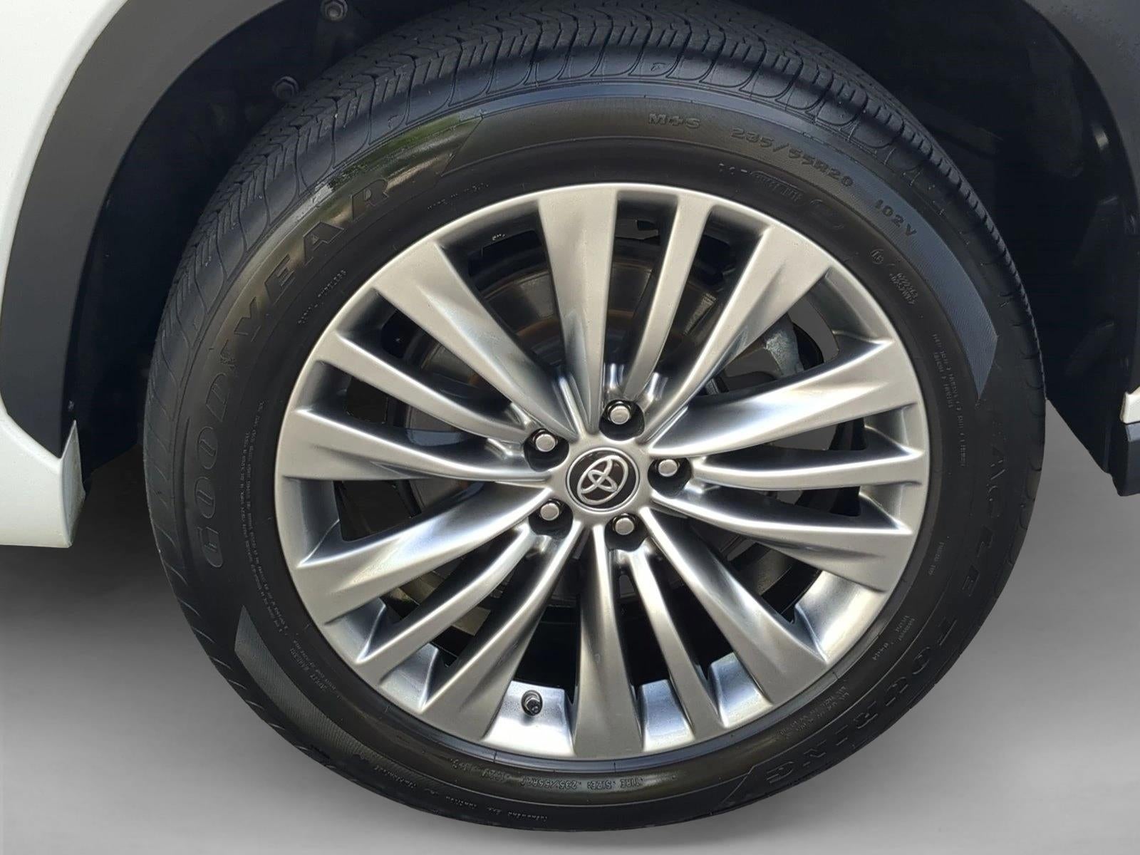 2022 Toyota Highlander Platinum FWD (Natl)