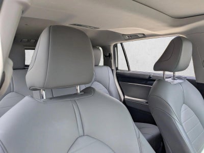 2021 Toyota Highlander XLE FWD (Natl)