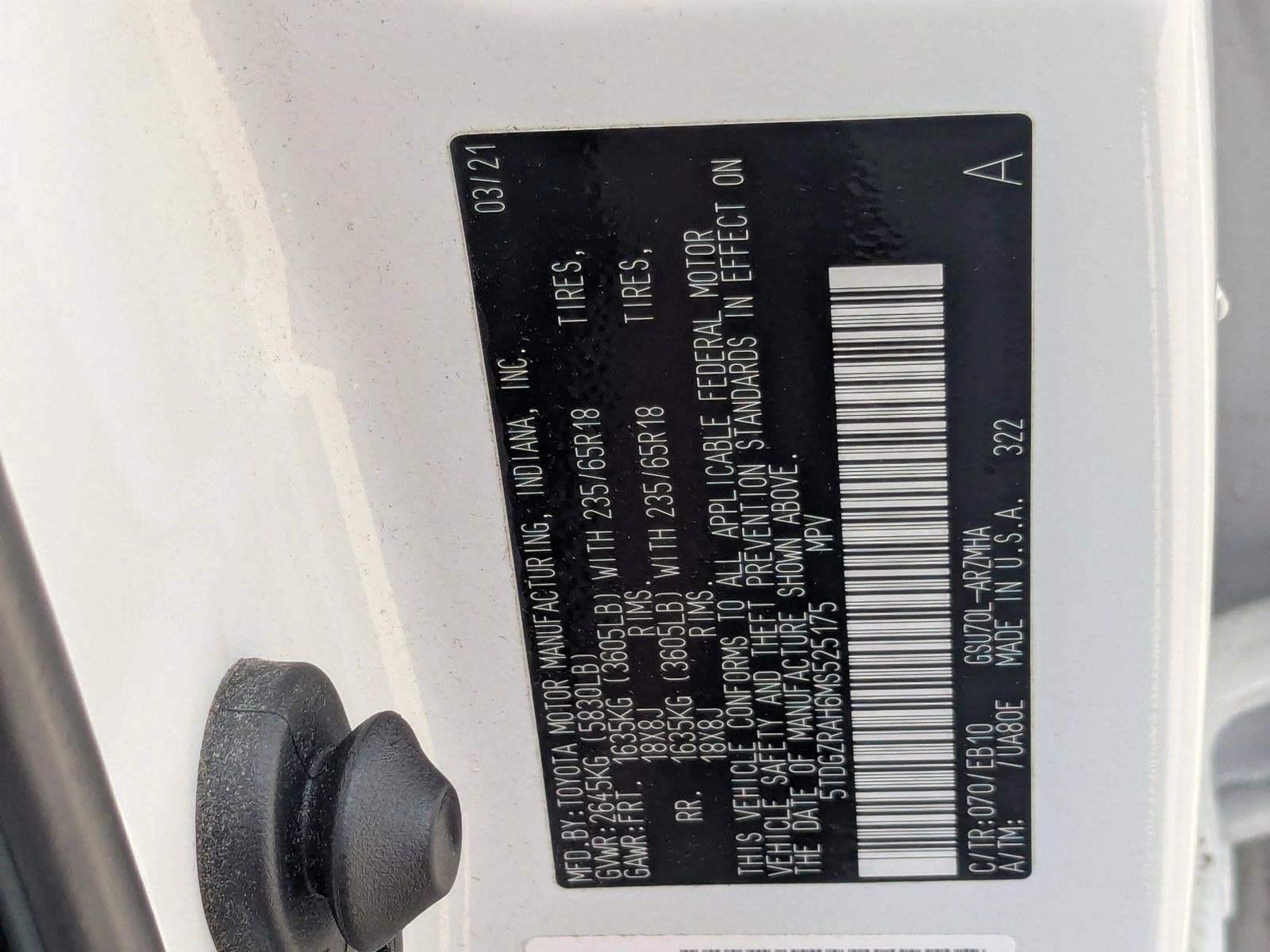 2021 Toyota Highlander XLE FWD (Natl)