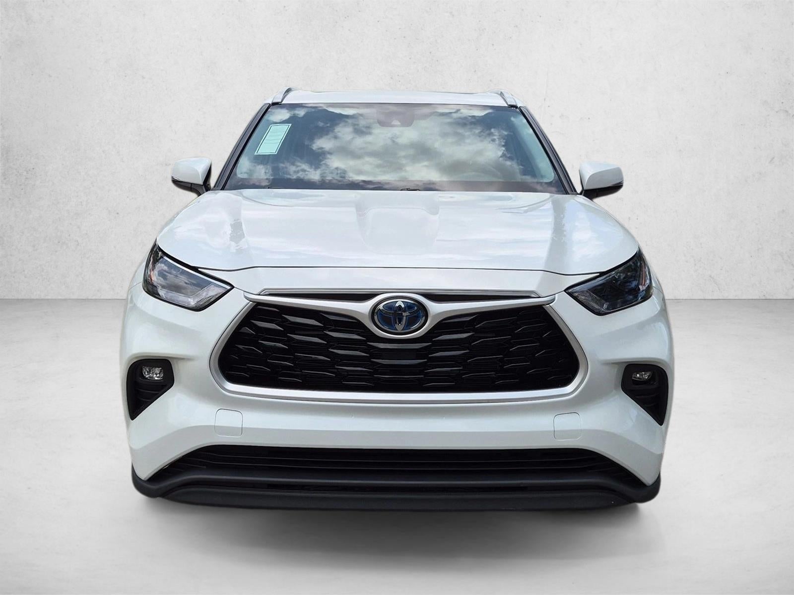 2022 Toyota Highlander Hybrid XLE FWD (Natl)