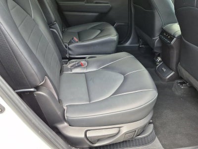 2022 Toyota Highlander Hybrid XLE FWD (Natl)