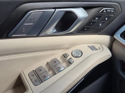 2022 BMW X7 M50i Sports Activity Vehicle