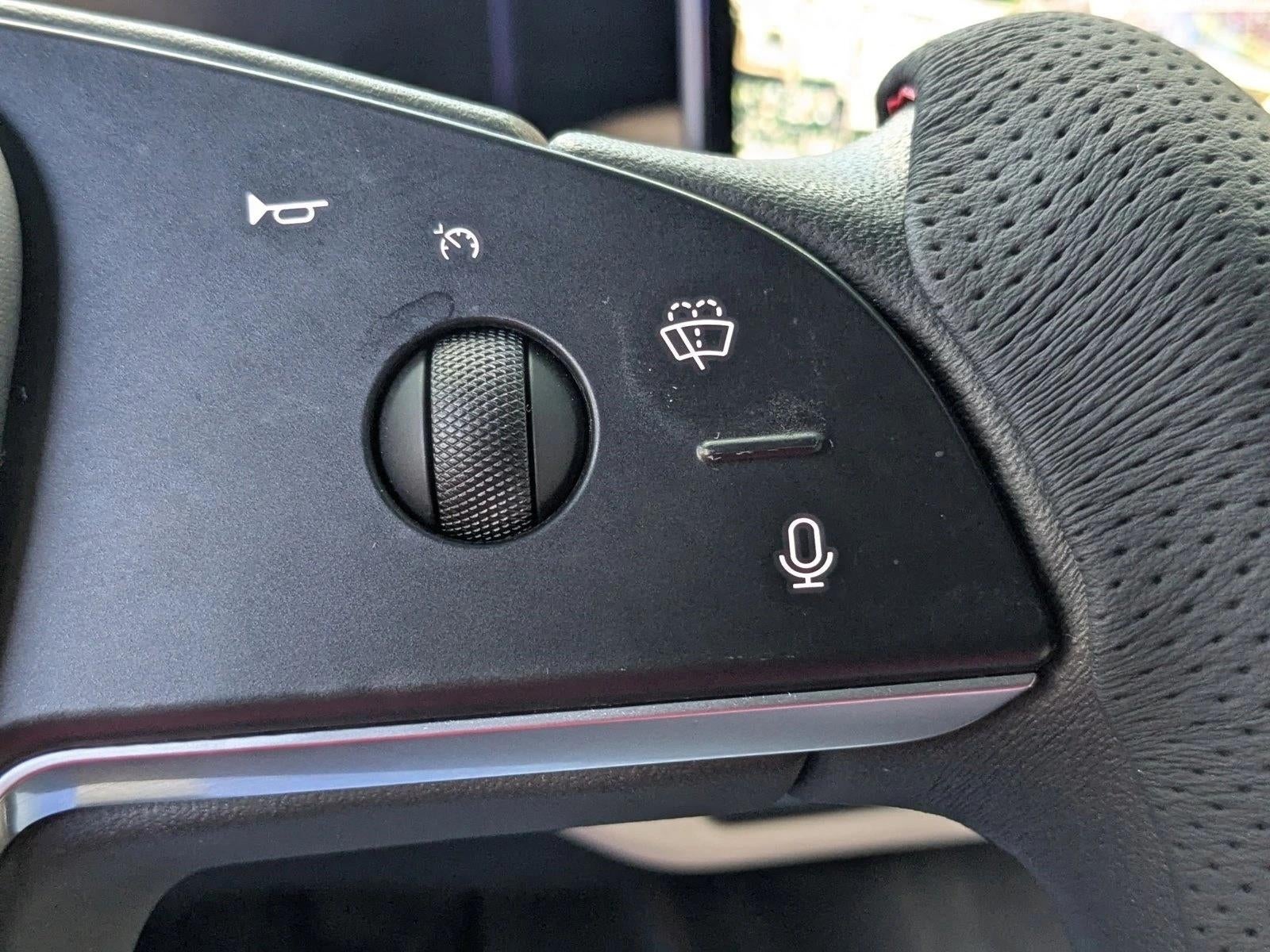 2023 Tesla Model X Standard Range AWD *Ltd Avail*