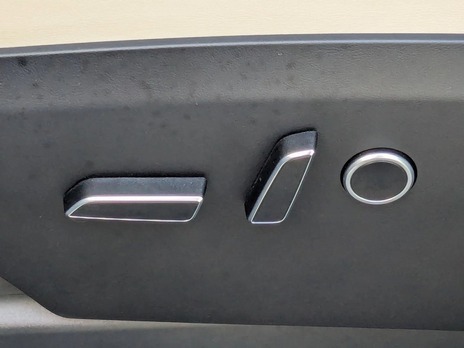 2023 Tesla Model X Standard Range AWD *Ltd Avail*