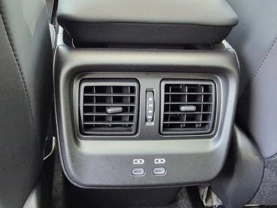 2023 Toyota Crown Limited AWD (Natl)