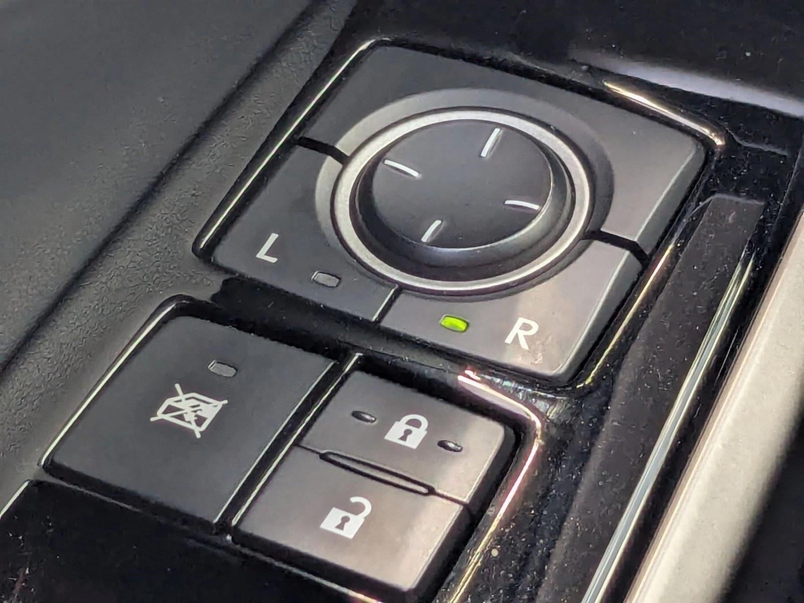 2018 Lexus IS 300 RWD