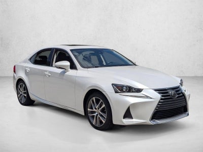 2018 Lexus IS 300 RWD