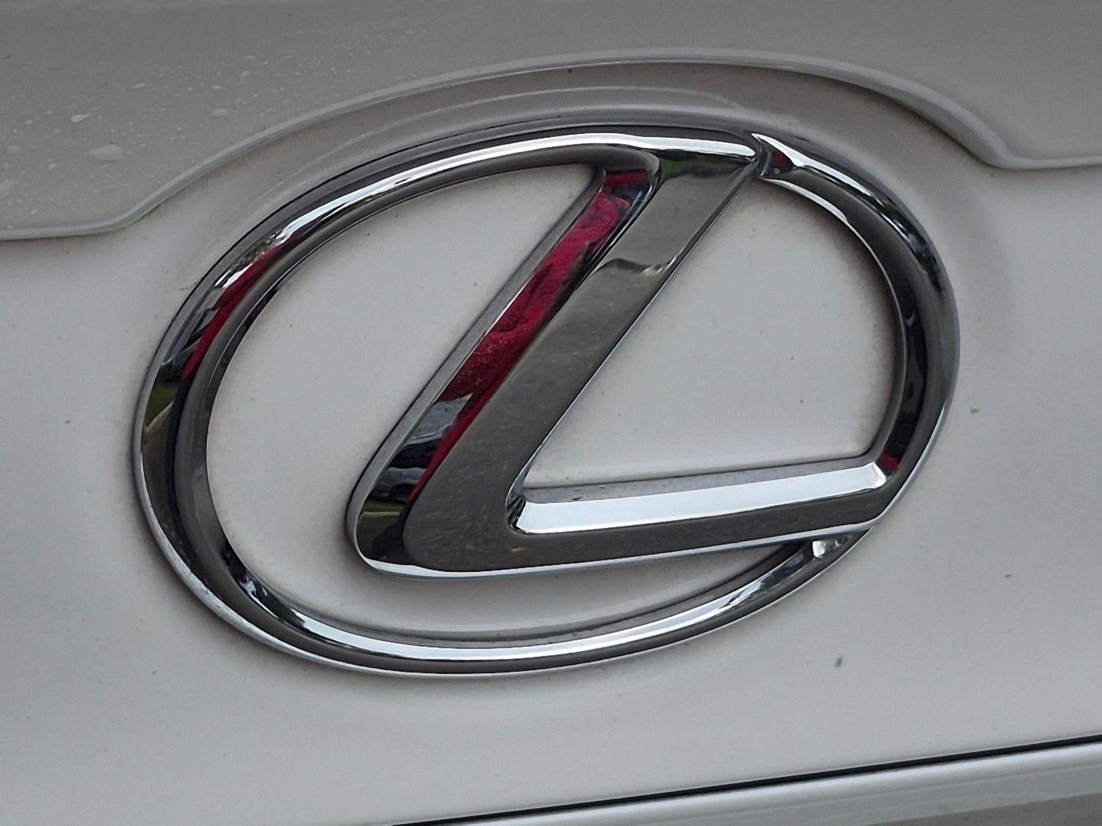2015 Lexus IS 250 4dr Sport Sdn RWD