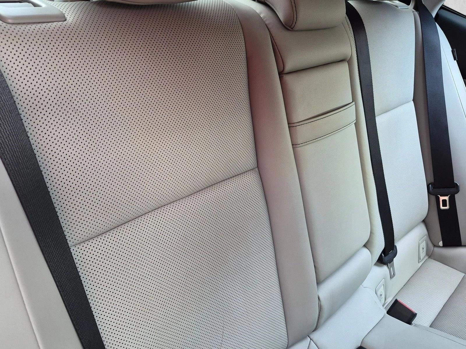 2015 Lexus IS 250 4dr Sport Sdn RWD