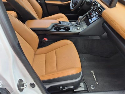 2024 Lexus IS 350 F SPORT Design RWD