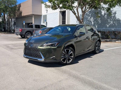 2025 Lexus UX 300h Premium FWD
