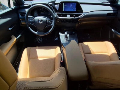 2025 Lexus UX 300h Premium FWD