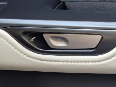 2023 Lexus RZ Luxury AWD